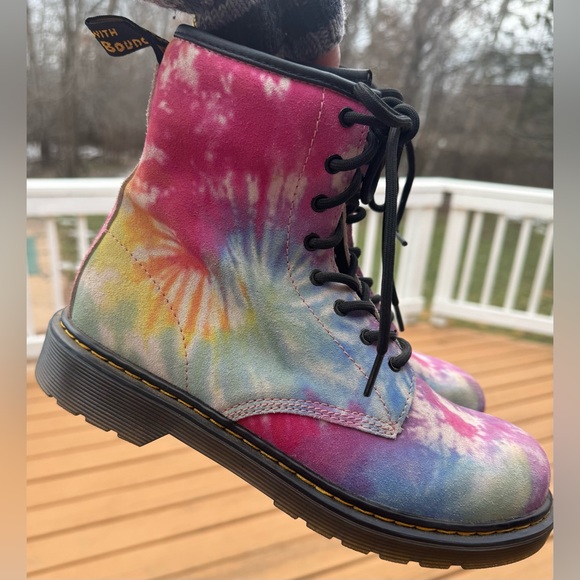 Dr Martens 1460 Tie Dye Rainbow 🌈 Boots US 6 EU 37 - Picture 6 of 16
